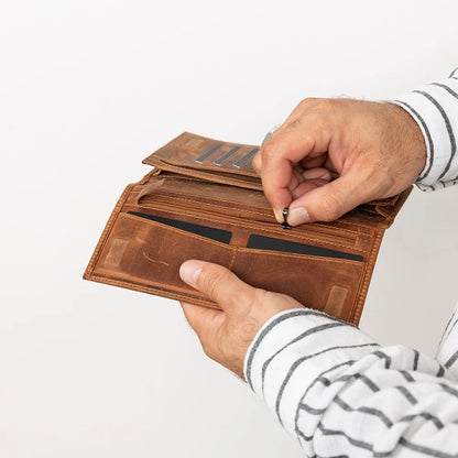 Tenuta Leather Universal Wallet