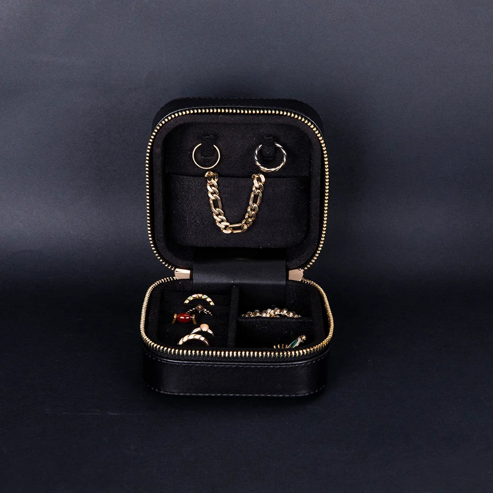 Amanda Leather Jewelry Box, Medium
