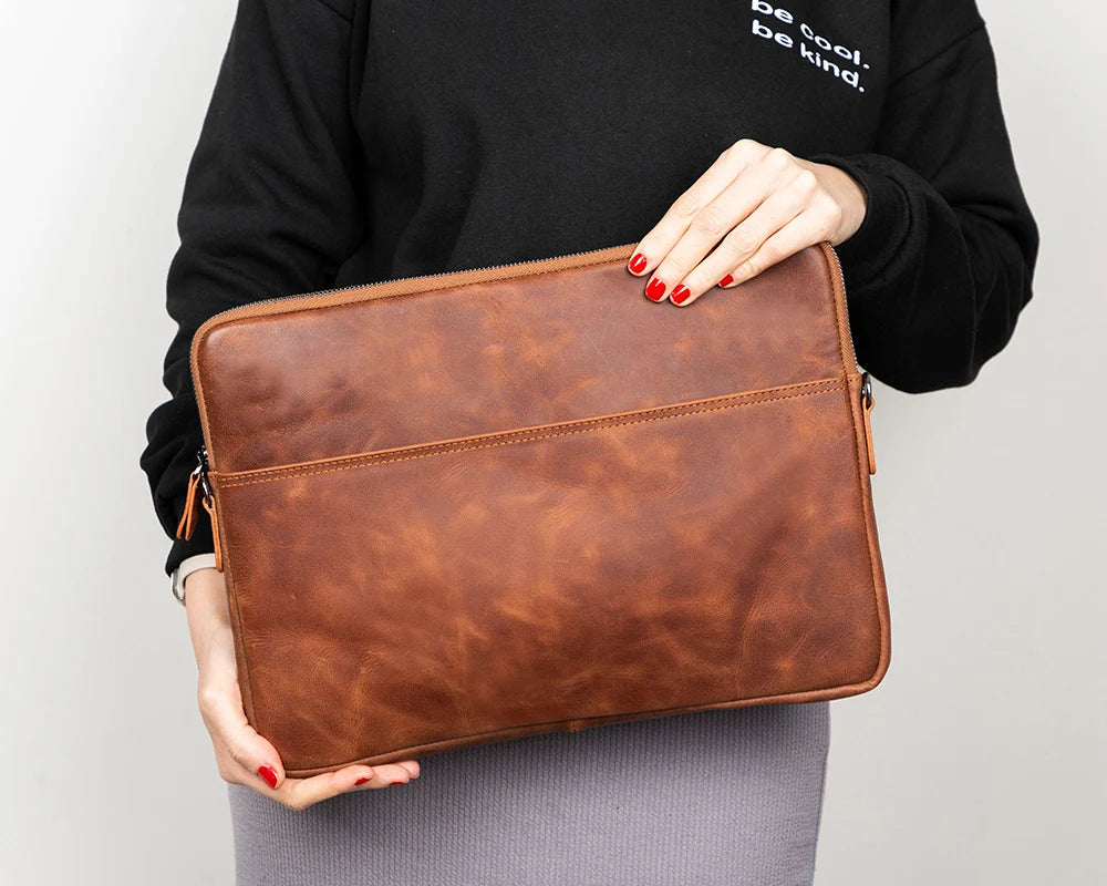 Leeds Slim Leather Laptop / Tablet Sleeve