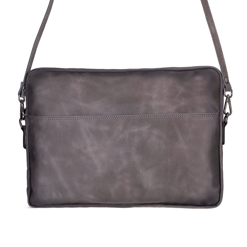Leeds Slim Leather Laptop / Tablet Sleeve
